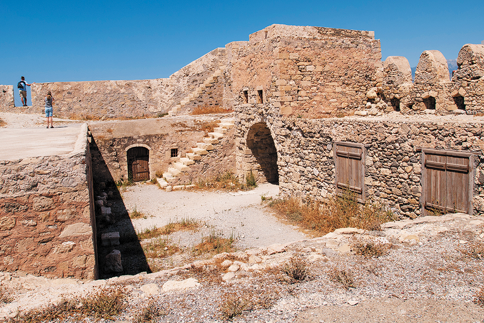 από-τους-ανωνύμους-στον-κορνάρο-561247138