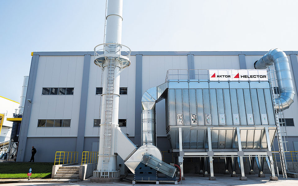 προσπάθεια-να-μπλοκαριστεί-η-γενική-σ-561243100