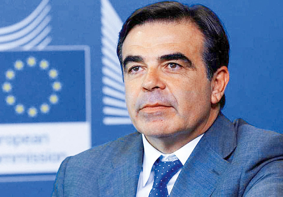 Τιμή στην Ημέρα Μνήμης του Ολοκαυτώματος με ένα ηχηρό μήνυμα επαγρύπνησης-3