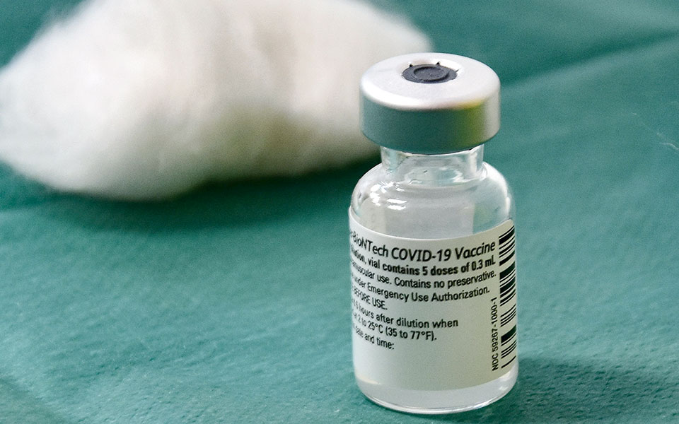 Το 10% θα εμβολιαστεί μέχρι το τέλος Μαρτίου-1