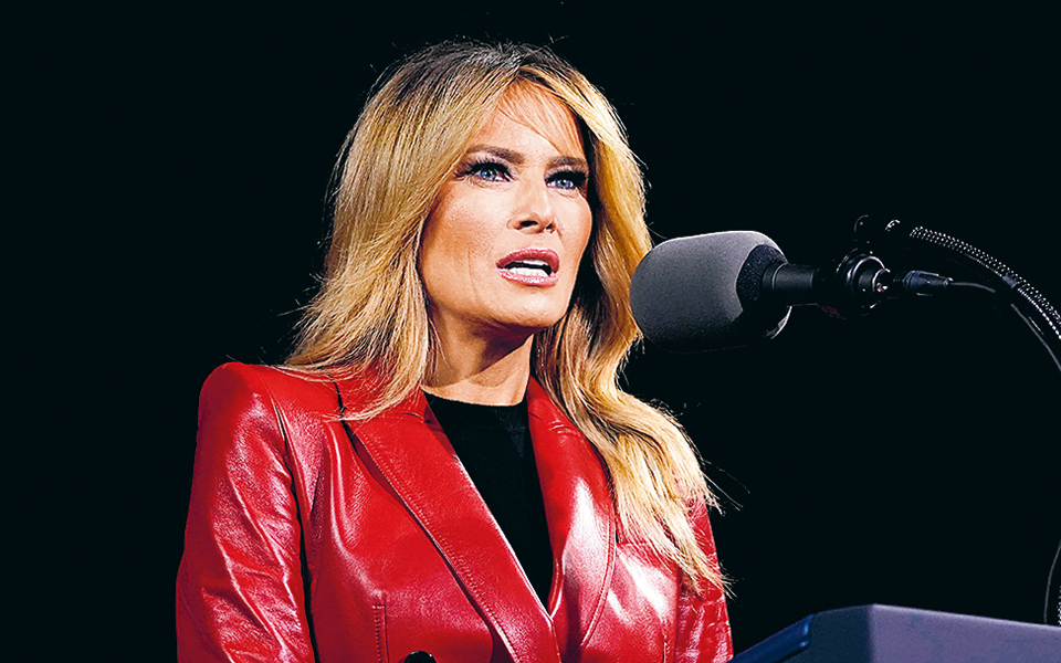 αποχαιρετισμός-στη-μελάνια-561247309