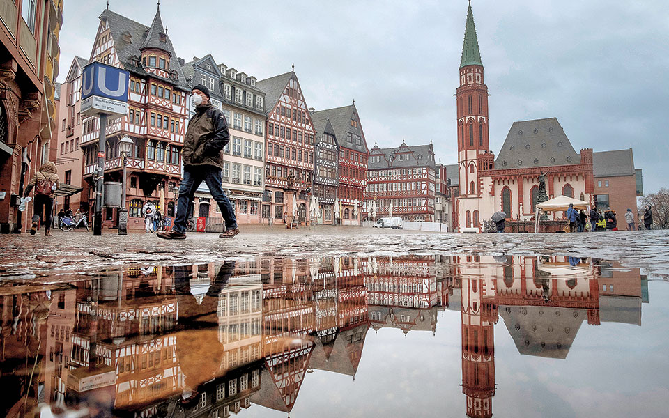 αυστηρότεροι-περιορισμοί-και-στη-γερ-561245170