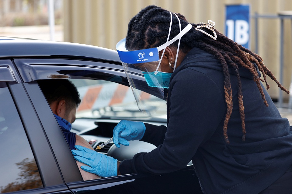 η-covid-19-θα-καταλήξει-παιδική-λοίμωξη-σαν-ε-561225235