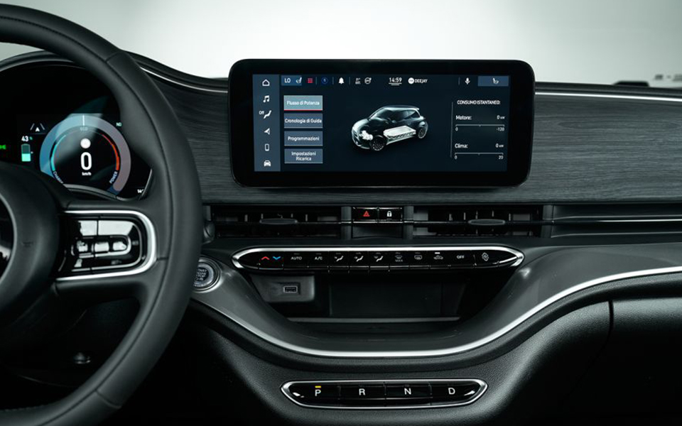 Η Alexa της Amazon συναντά το νέο Fiat 500-2