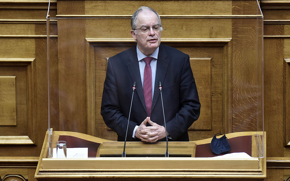 η-εθνική-άμυνα-πλήρωσε-σκάνδαλα-και-σκ-561228478