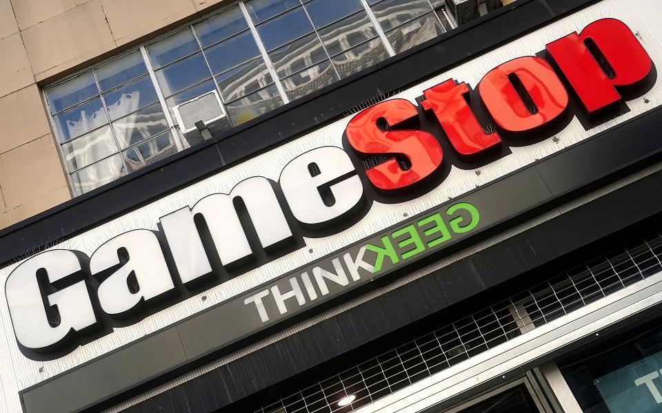 σορτάκηδες-από-το-μακρινό-1609-έως-τον-ναπ-561248092