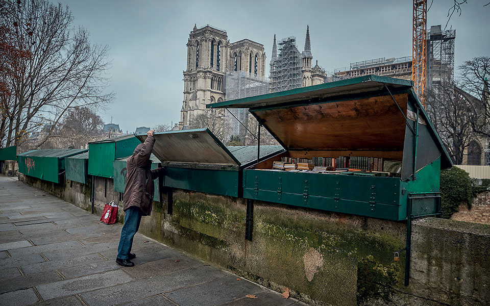 τα-βιβλία-δεν-μπορούν-να-περιμένουν-561225472