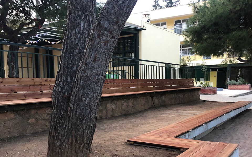 κάποια-σχολεία-άνοιξαν-αγνώριστα-561224386