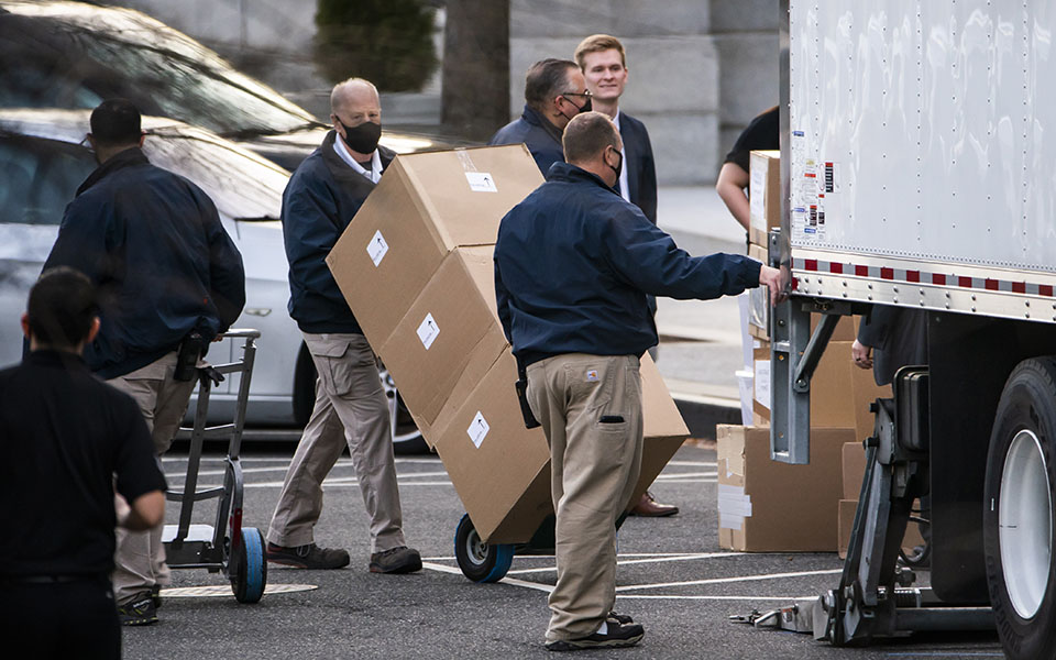 Προεδρία Τραμπ: Μετακομίζοντας από τον Λευκό Οίκο-3