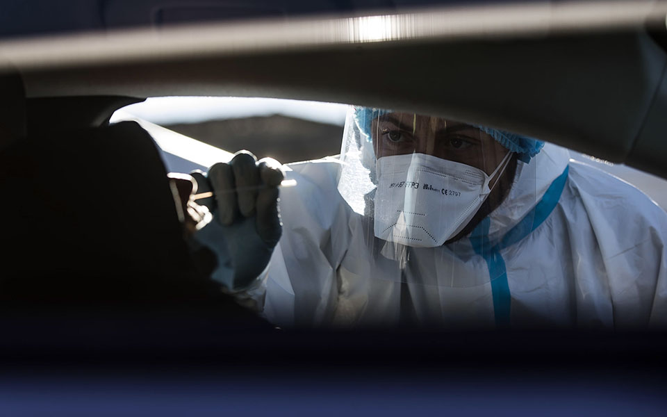 ανησυχία-για-τις-μεταλλάξεις-σύσκεψ-561237691