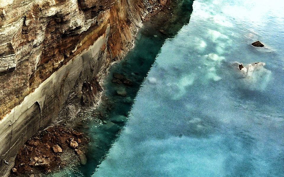 Πέντε μέρες κλειστή λόγω κατολίσθησης η Διώρυγα της Κορίνθου (εικόνες)-2