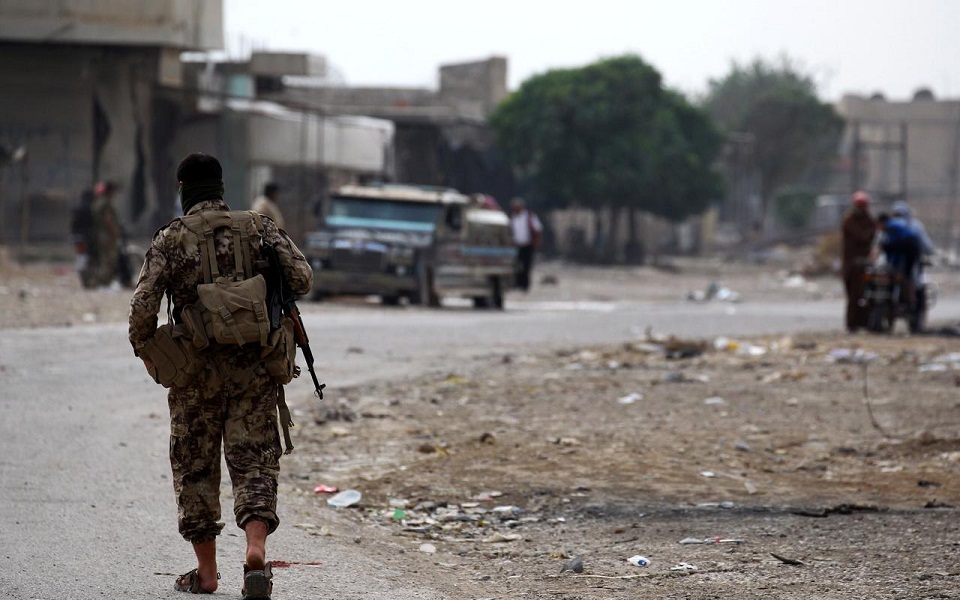 πέντε-νεκροί-από-έκρηξη-σε-συριακή-πόλ-561214456