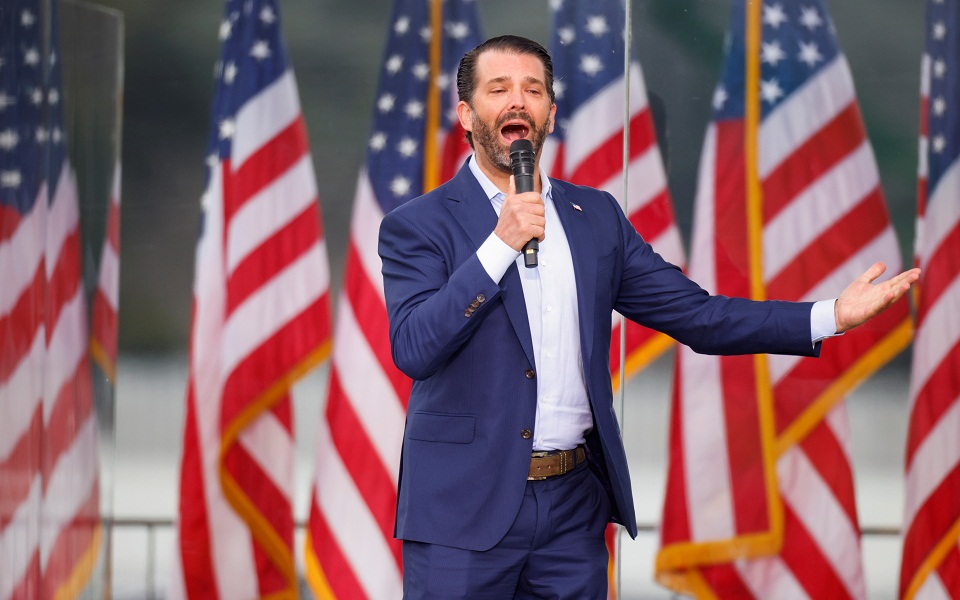 αναζητείται-για-ανάκριση-περί-διαφθο-561229342