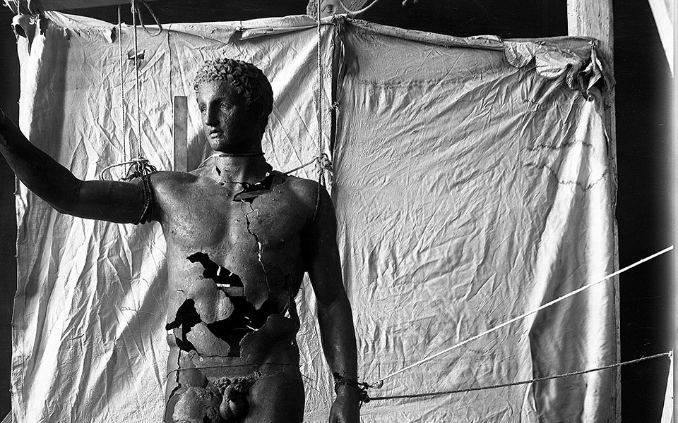 ο-ιούλιος-βερν-της-ελλάδος-561238336