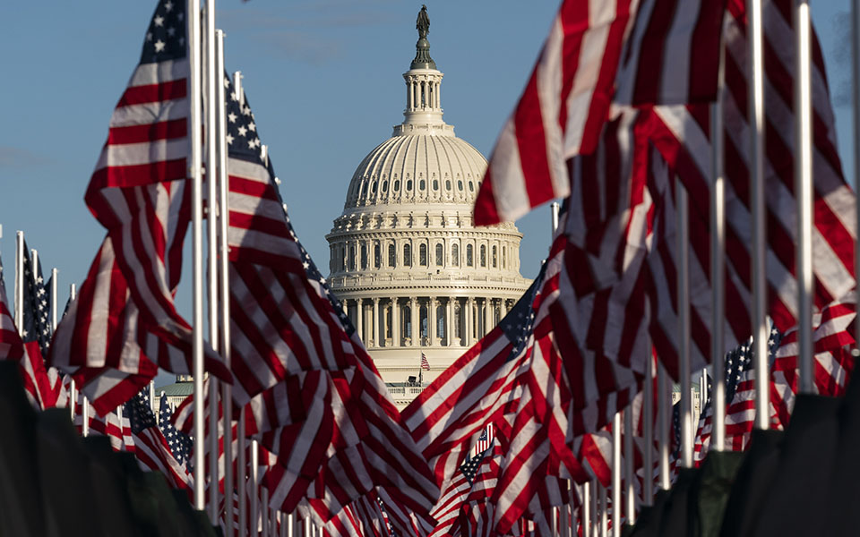 ο-τζο-μπάιντεν-τίθεται-επικεφαλής-μια-561233950