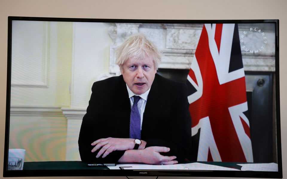 μπ-τζόνσον-σε-επικίνδυνη-στιγμή-η-βρετ-561222961