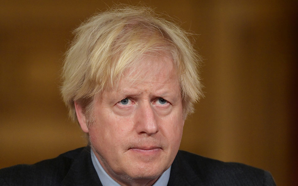 στη-σκωτία-ο-τζόνσον-για-να-ανακόψει-τη-561244405