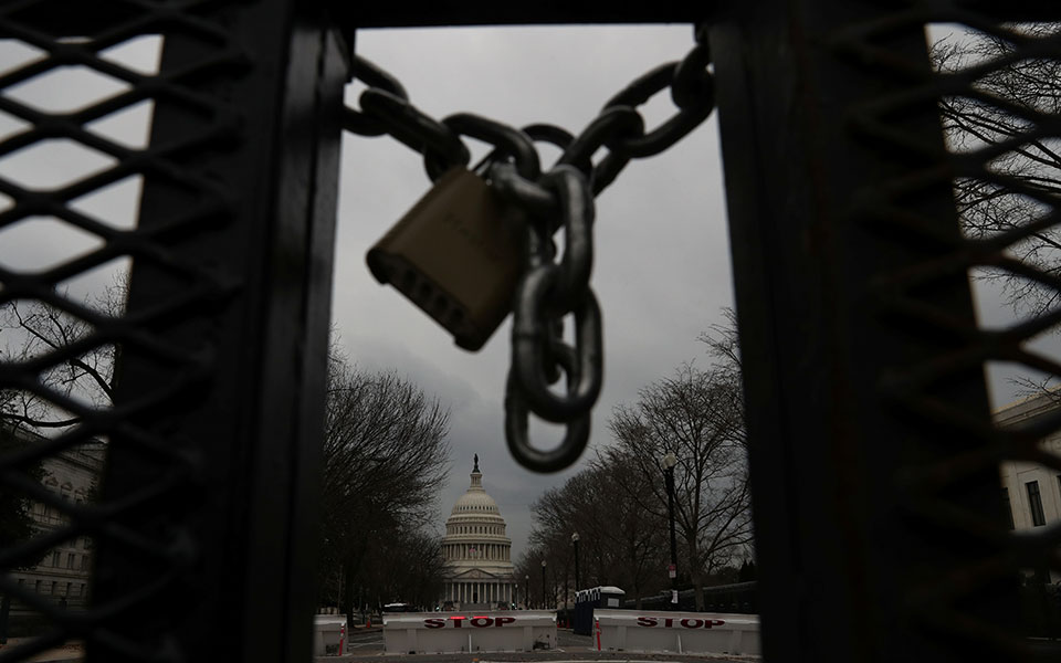 ηπα-αυξημένη-η-απειλή-εγχώριας-τρομ-561243844