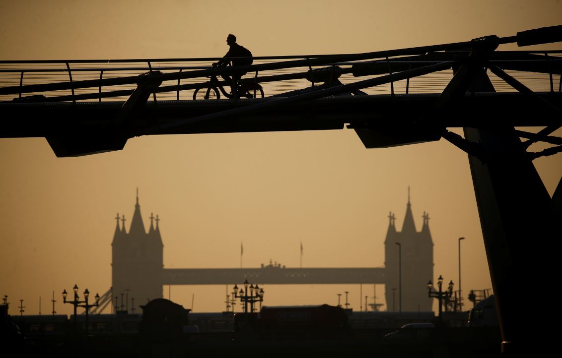 κυριακίδου-να-κάνουμε-ότι-είναι-δυνατ-561233017