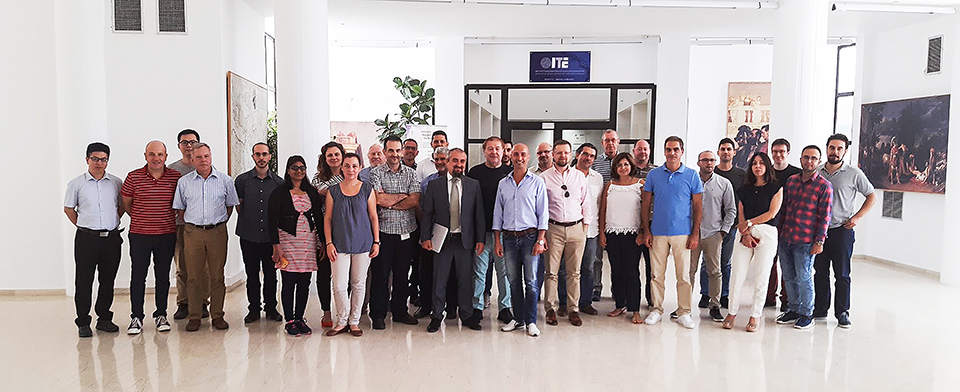 Το μέλλον είναι εδώ με τις μετα-επιφάνειες-1