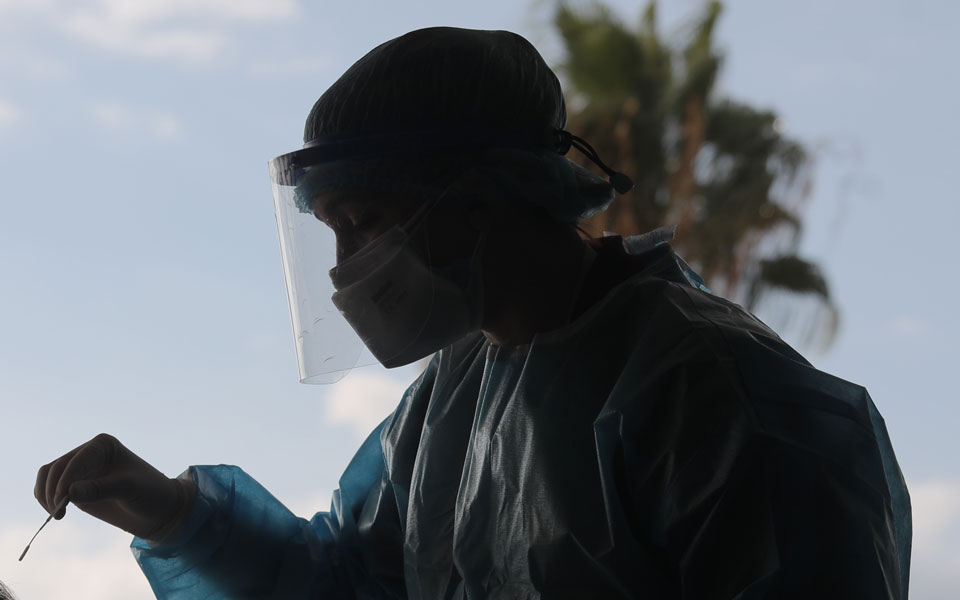 σε-αυστηρό-lockdown-αργολίδα-και-σπάρτη-561225709