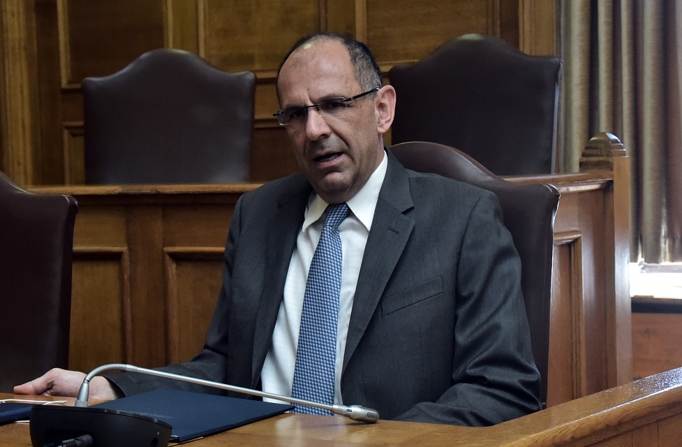 γ-γεραπετρίτης-δεν-πρέπει-να-εφησυχάζ-561245707