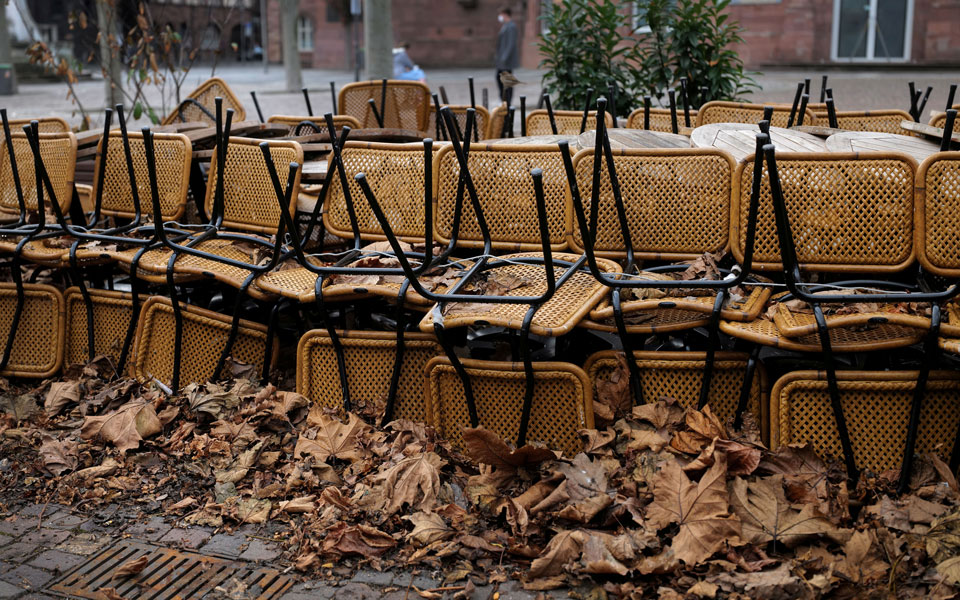 Αυστηροποίηση των lockdown σε όλη την Ευρώπη (εικόνες)-2