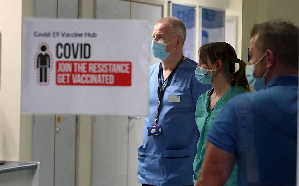 στα-όρια-του-κορεσμού-τα-βρετανικά-νοσ-561218806