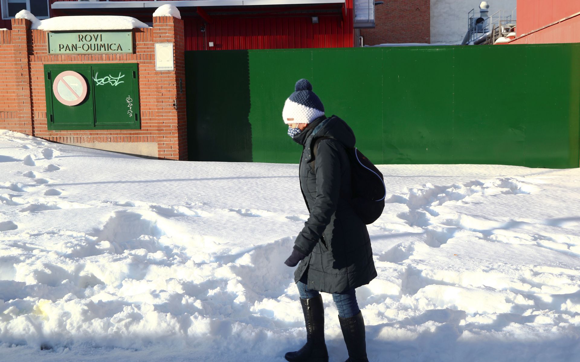 χωρίς-σχολεία-δικαστήρια-και-μουσεία-561222589