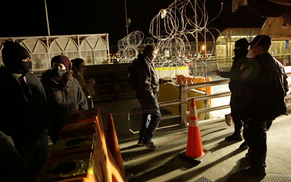 ηπα-μορατόριουμ-απελάσεων-μεταναστώ-561235984