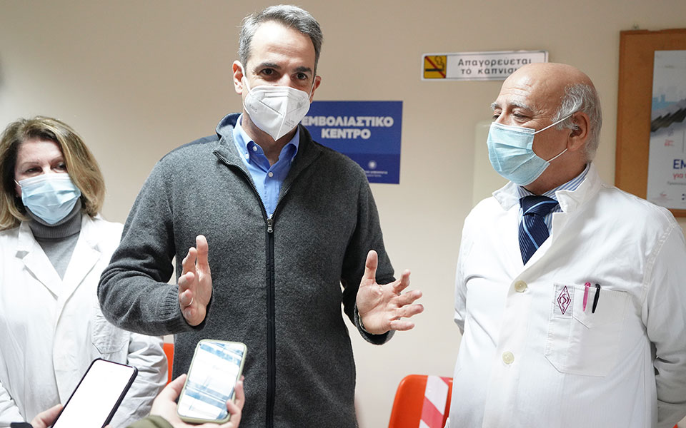 Ψήγματα αισιοδοξίας αλλά και διαρκής εγρήγορση: 605 νέα κρούσματα – 24 θάνατοι-2