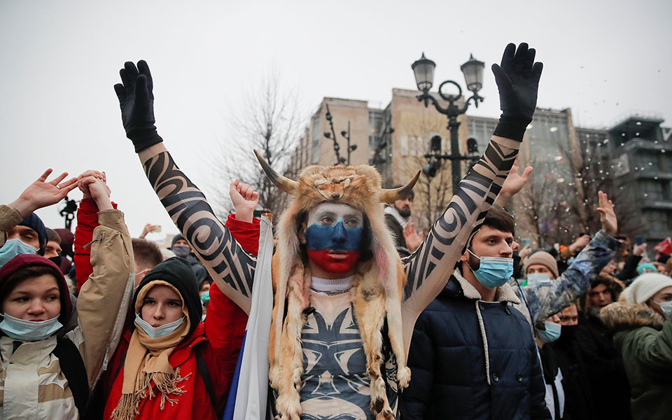 Πάνω από 2.000 οι συλλήψεις στις διαδηλώσεις υπέρ Ναβάλνι-1
