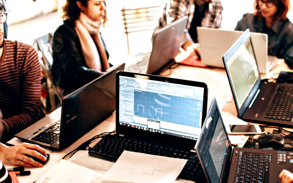 τα-κατάλληλα-laptops-για-κάθε-αποστολή-561244687