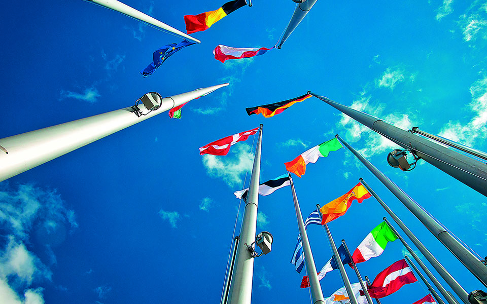 ο-ρόλος-του-κράτους-και-η-νέα-κανονικότ-561229156