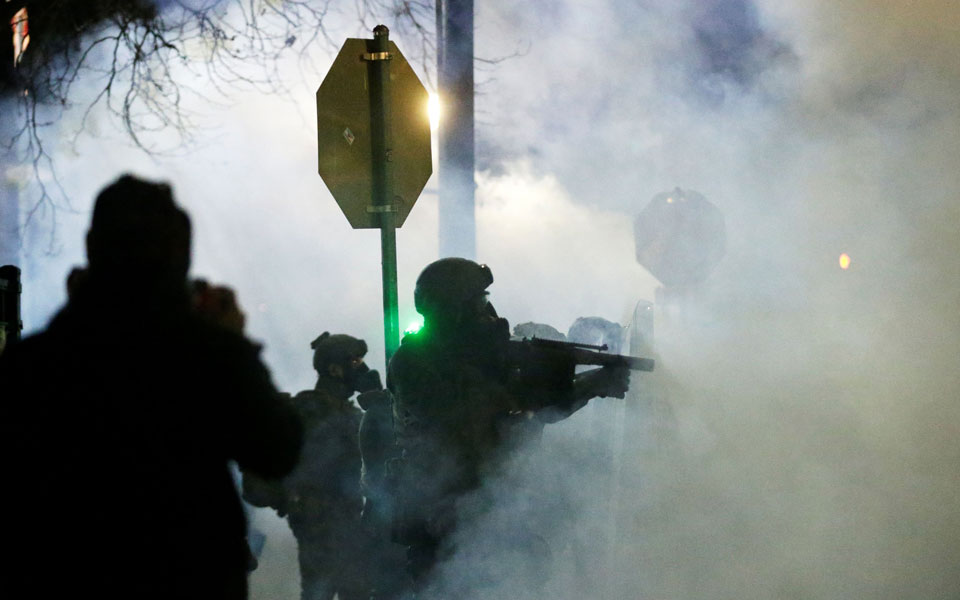 Ένταση σε Πόρτλαντ και Σιάτλ – Ζημιές σε γραφεία των Δημοκρατικών-2