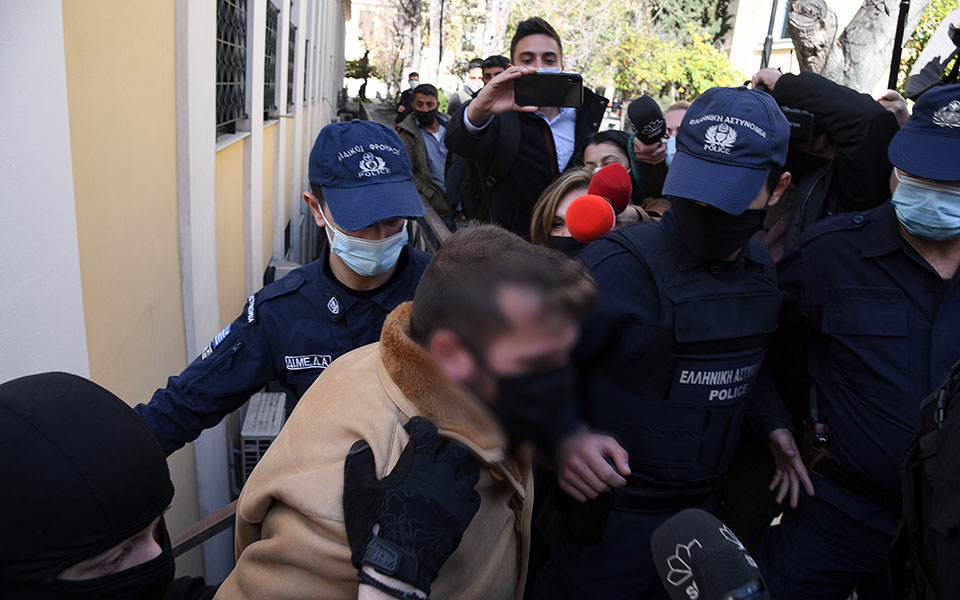 καμία-συναίνεση-ήταν-βιασμός-λέει-η-561241354