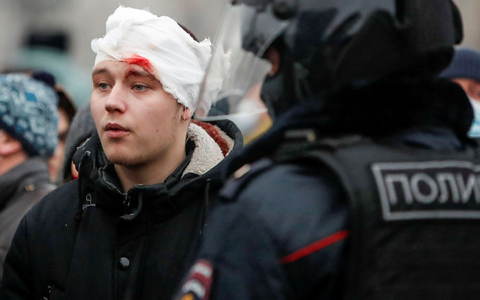 Μεγάλες διαδηλώσεις υπέρ Ναβάλνι στη Ρωσία- Μπαράζ συλλήψεων-2