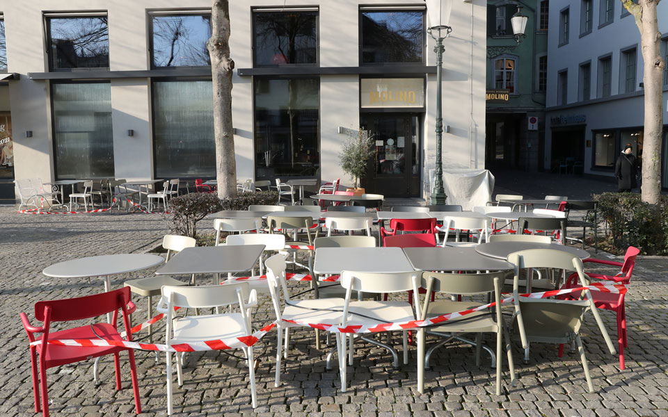 Αυστηροποίηση των lockdown σε όλη την Ευρώπη (εικόνες)-5