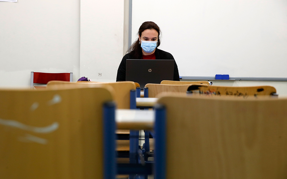 πράσινο-φως-για-δημοτικά-και-νηπιαγ-561215623