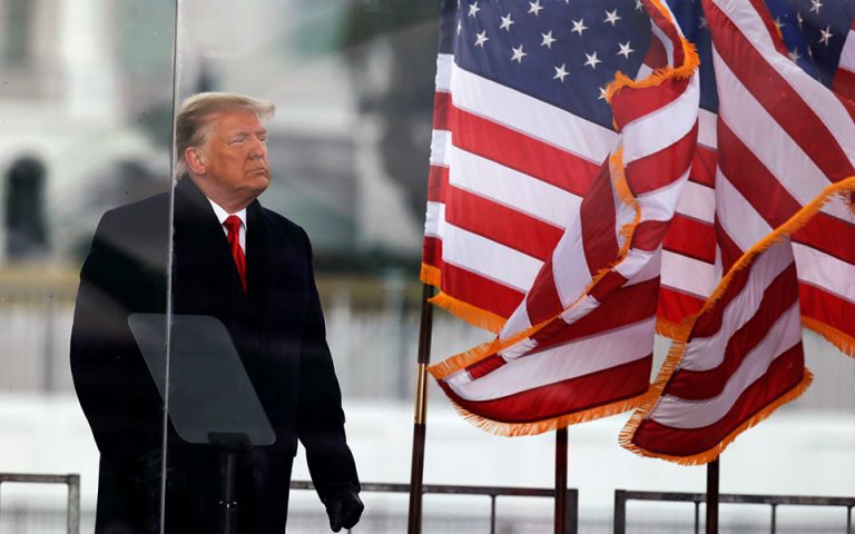 ο-φασισμός-υπερβαίνει-τον-τραμπ-561218926