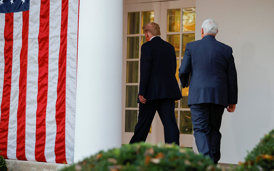 πρώτη-συνάντηση-τραμπ-πενς-μετά-την-561223444