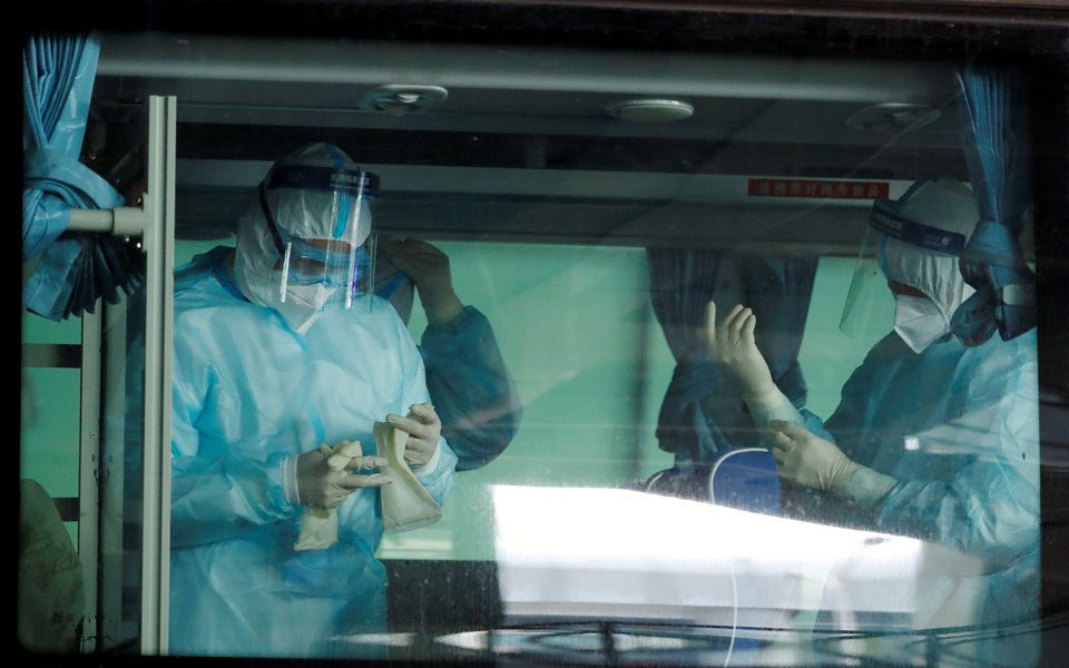 έφτασε-στη-γουχάν-η-ομάδα-του-που-561226939