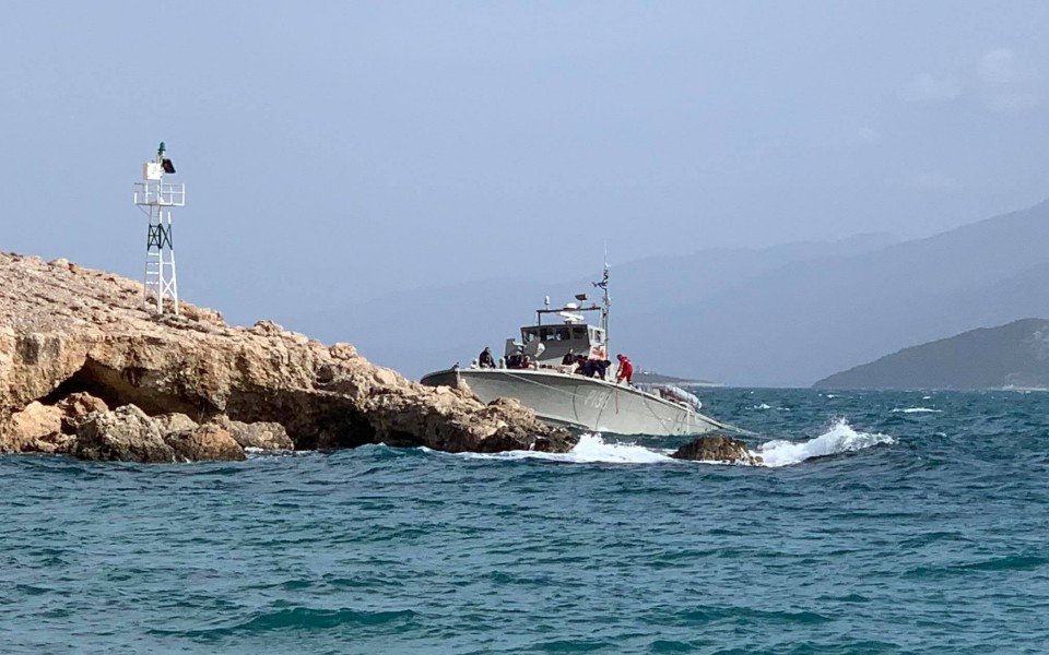 σάμος-παράκτιο-περιπολικό-προσάραξε-561260821