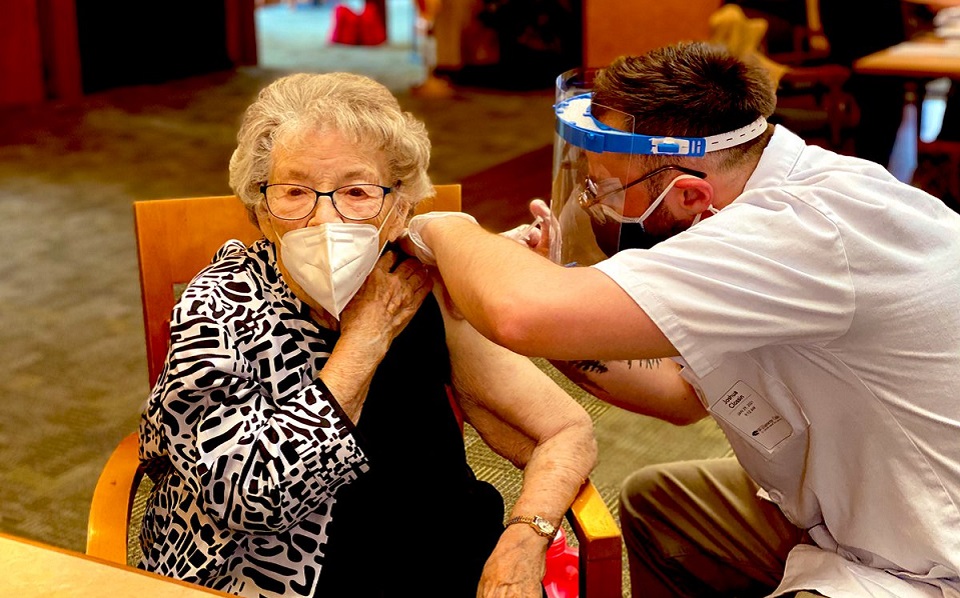 γλίτωσε-από-την-ισπανική-γρίπη-το-1918-και-561249778