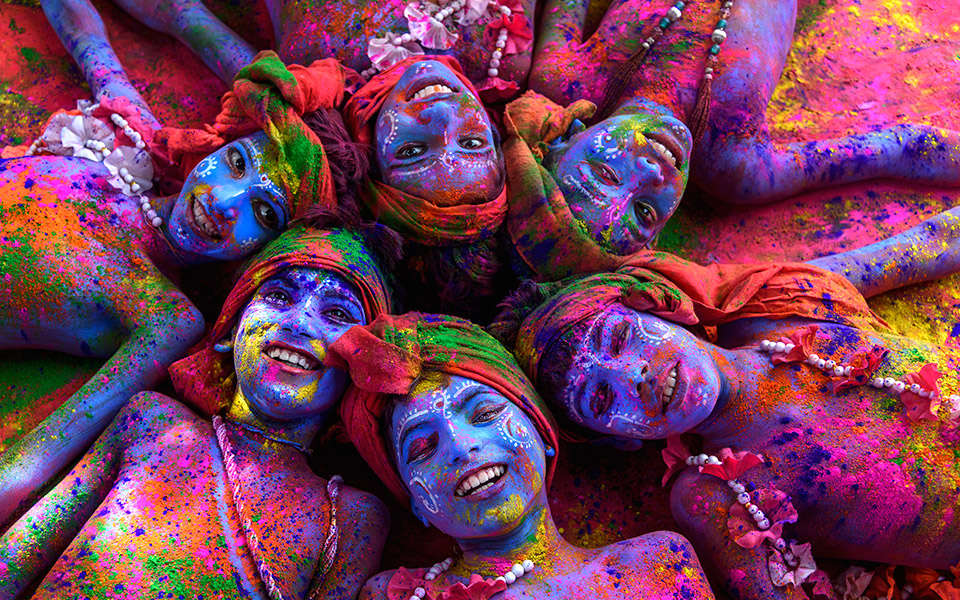 μια-βόλτα-στον-κόσμο-561266665