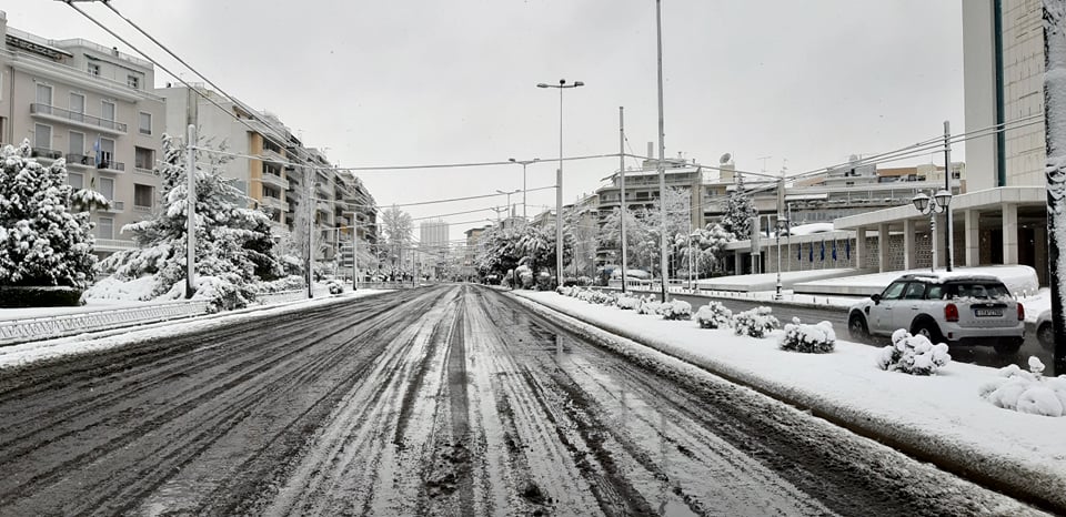 Οι Αθηναίοι ξύπνησαν σε «αλπικό» τοπίο-21