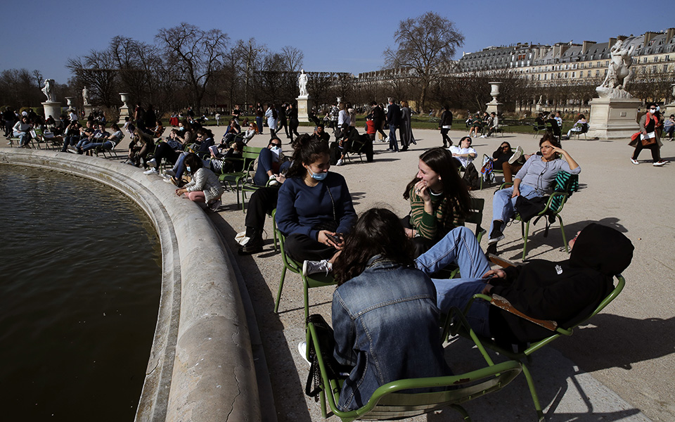 Λιακάδα στο Παρίσι