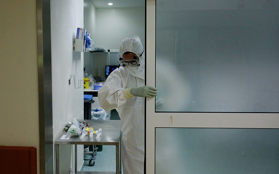 αναχώματα-κατά-της-ασφυξίας-στα-νοσ-561279613