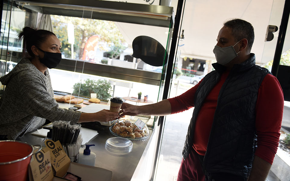 αλαλούμ-με-το-take-away-τελικώς-θα-λειτουργ-561255304