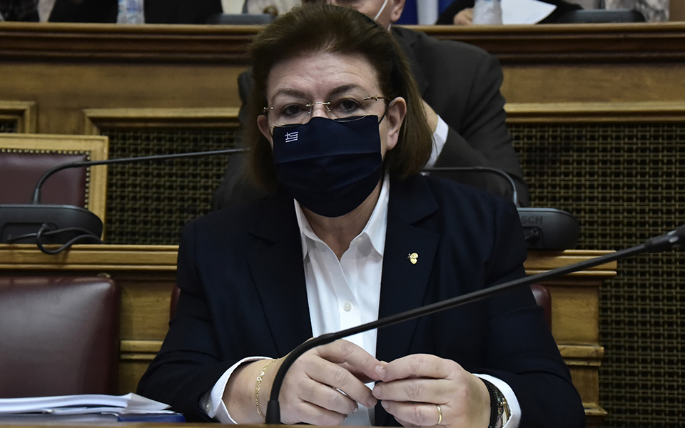 λ-μενδώνη-ο-δημήτρης-λιγνάδης-μάς-εξαπ-561270121